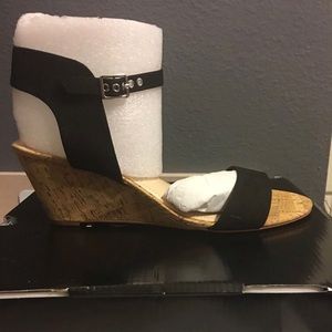 New Wedge Sandal 11W